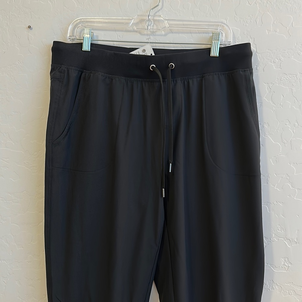 CRZ black joggers NWT